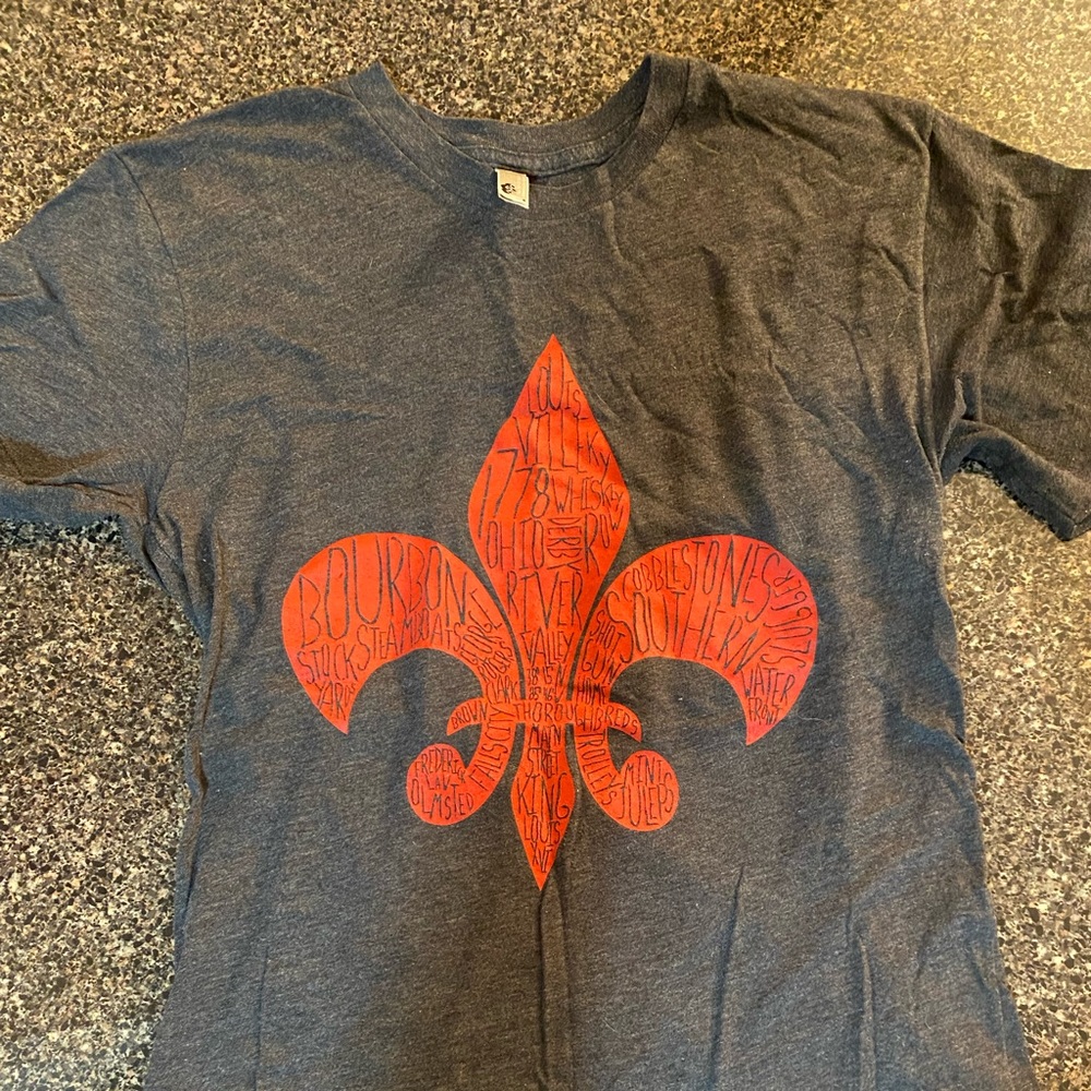 Fleur De Lis KY Tee shirt